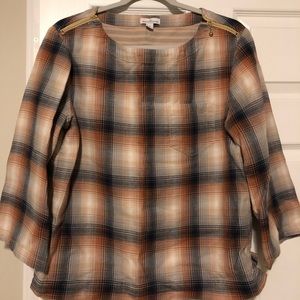 LL bean signature shirt size small